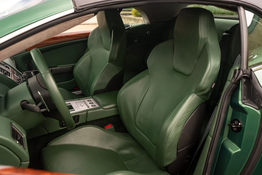 2006 Aston Martin DB9 - Image 13 of 31