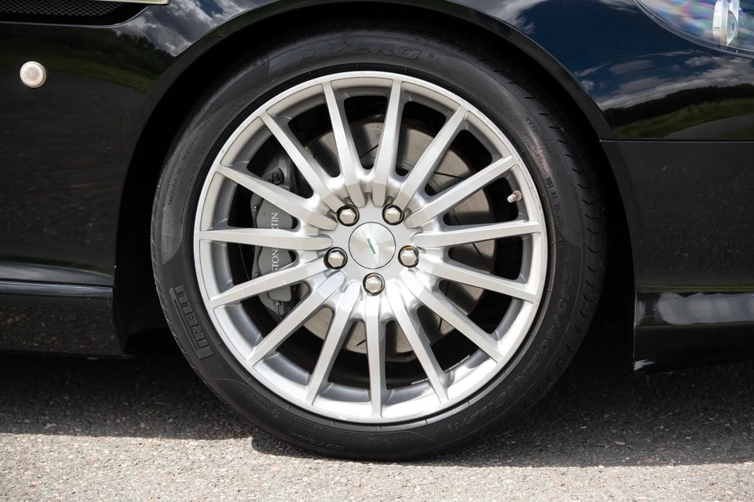 2006 Aston Martin DB9 - Image 7 of 31