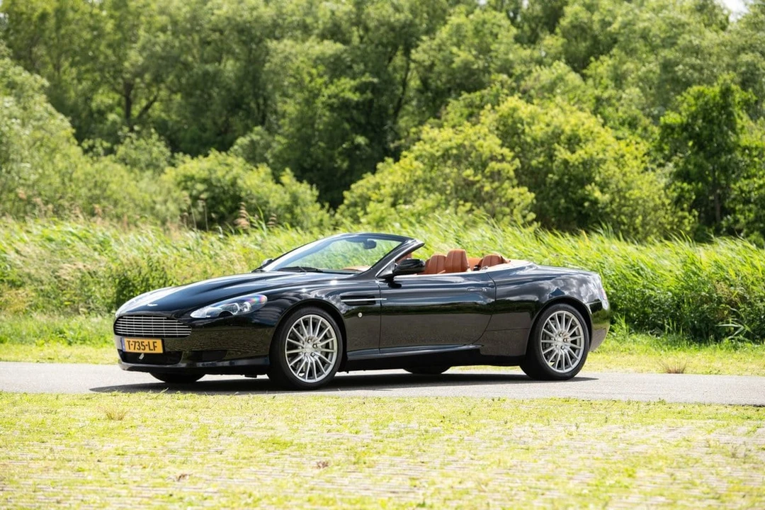 2006 Aston Martin DB9 - Image 13 of 31