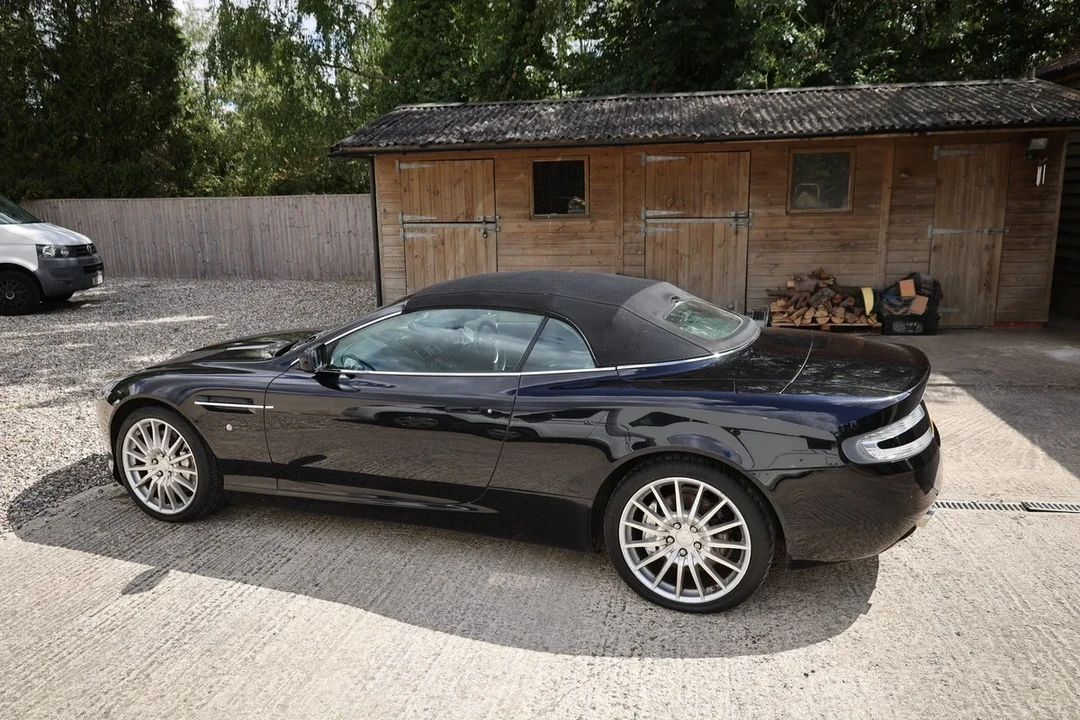 2006 Aston Martin DB9 - Image 14 of 31