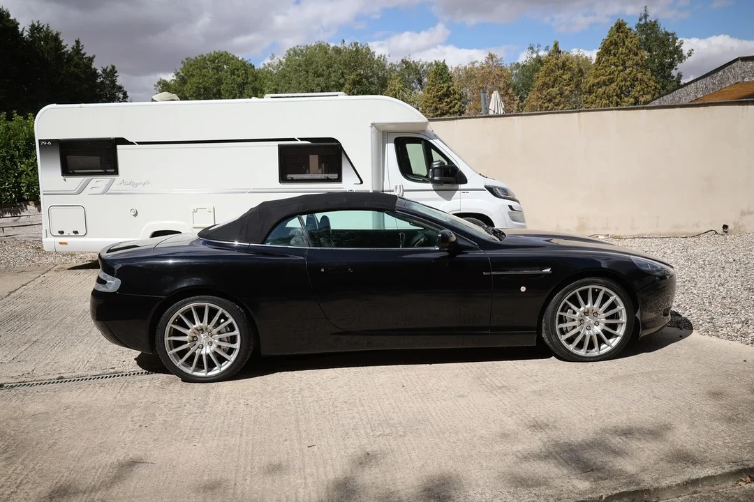 2006 Aston Martin DB9 - Image 13 of 31