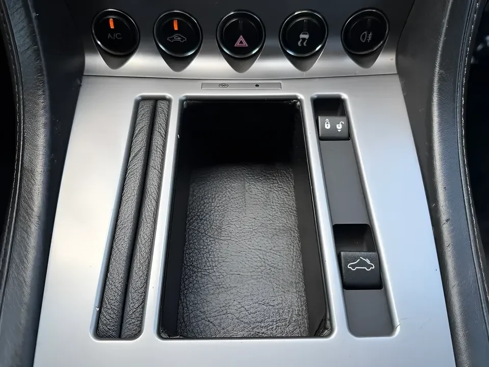 2006 Aston Martin DB9 - Image 11 of 16