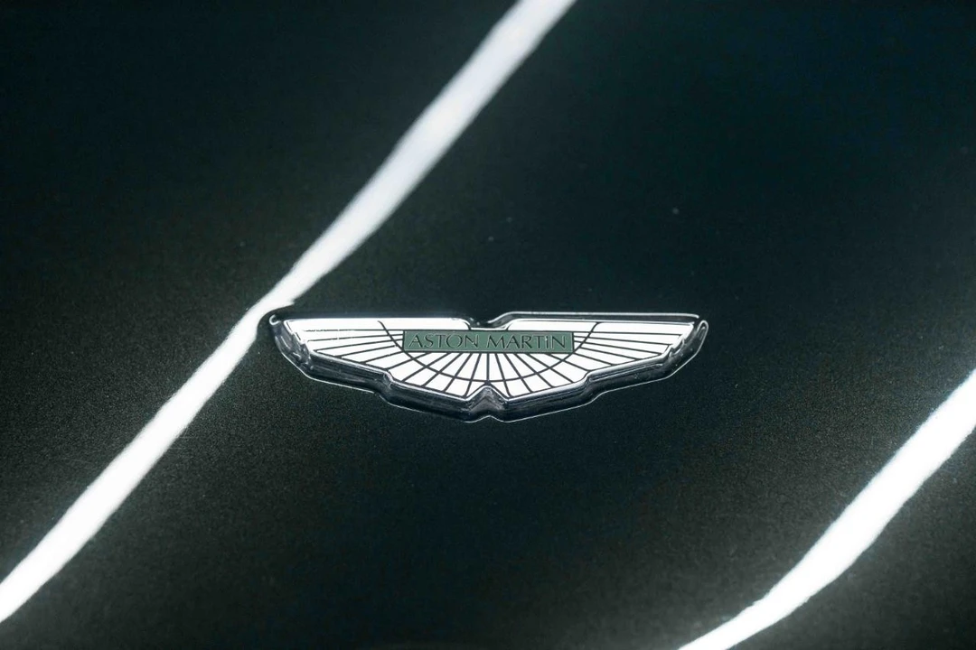 2006 Aston Martin DB9 - Image 19 of 31