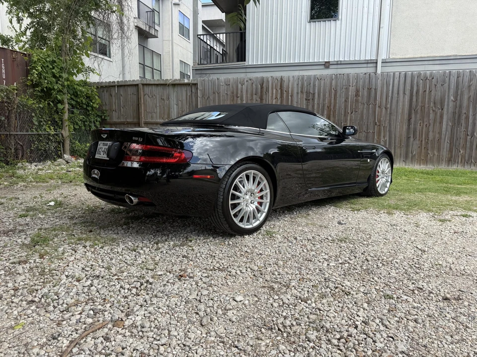 2006 Aston Martin DB9 - Image 10 of 31