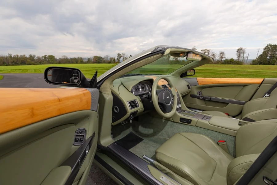 2006 Aston Martin DB9 - Image 27 of 31