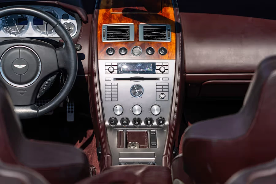 2006 Aston Martin DB9 - Image 18 of 22
