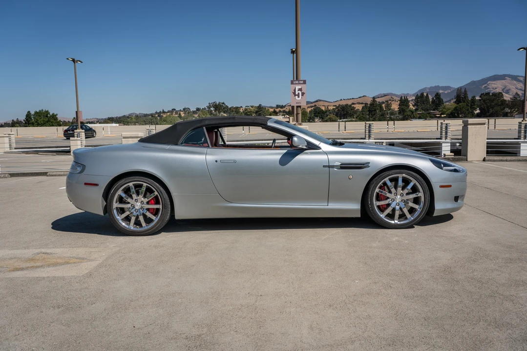 2006 Aston Martin DB9 - Image 14 of 31