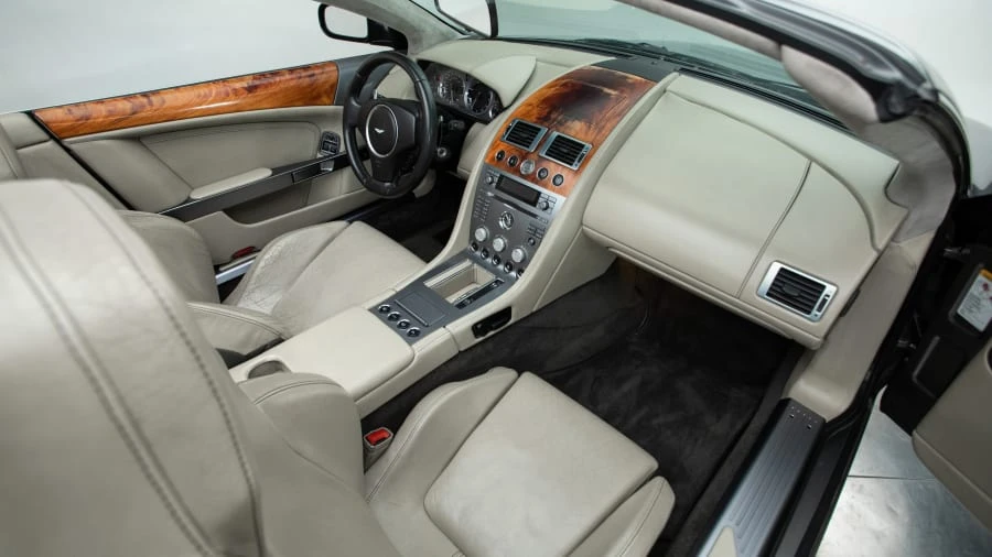 2006 Aston Martin DB9 - Image 9 of 31