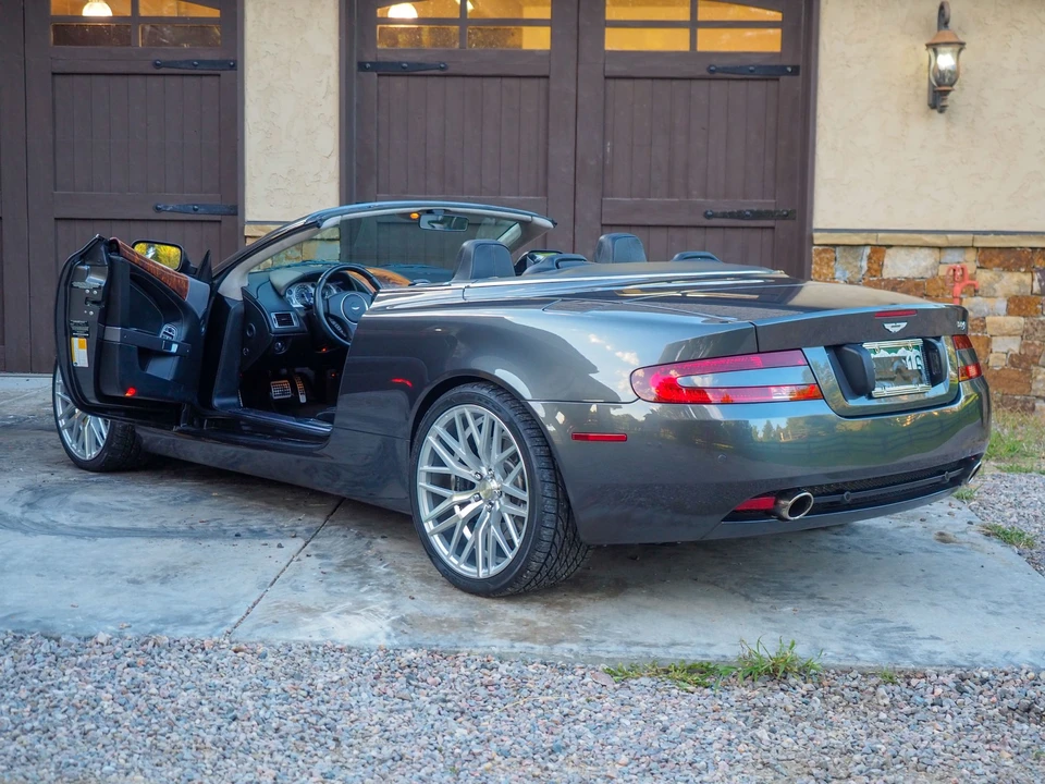 2006 Aston Martin DB9 - Image 11 of 31