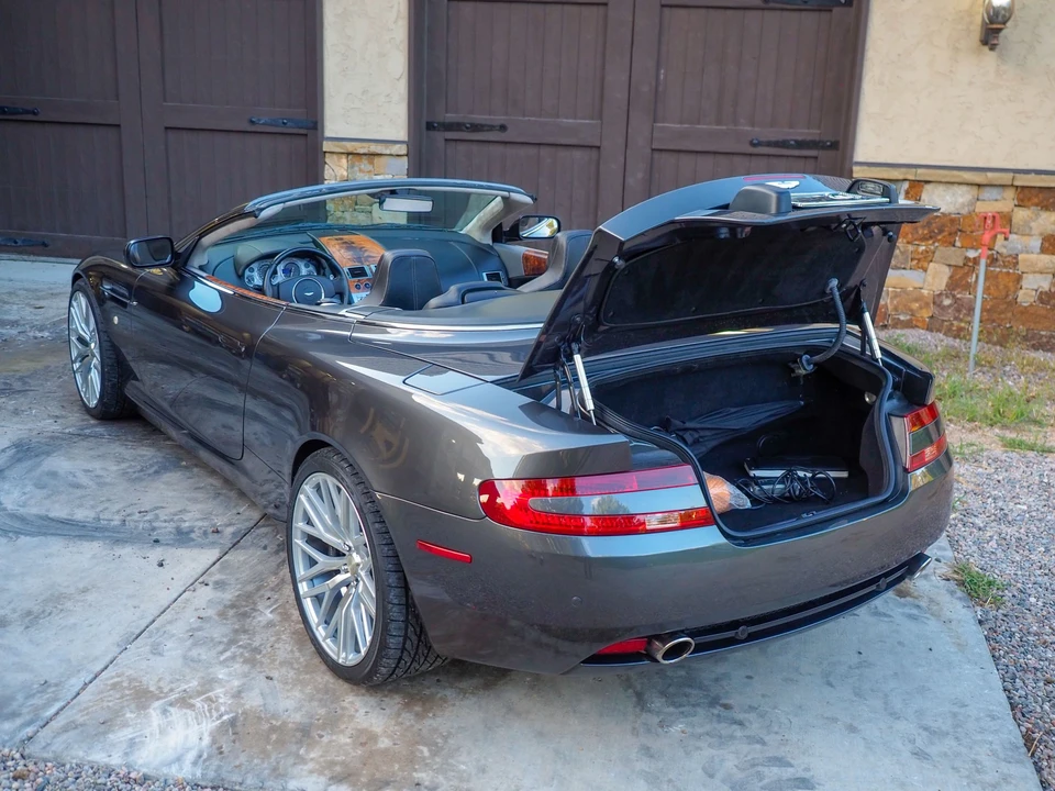 2006 Aston Martin DB9 - Image 14 of 31