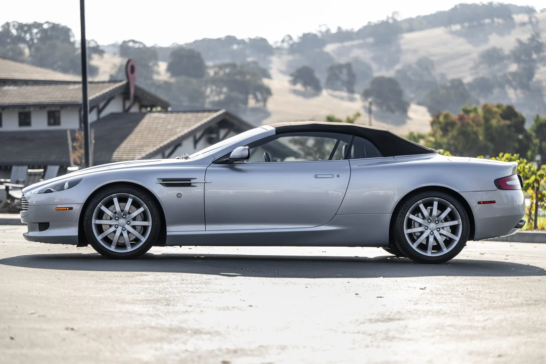 2006 Aston Martin DB9 - Image 16 of 31