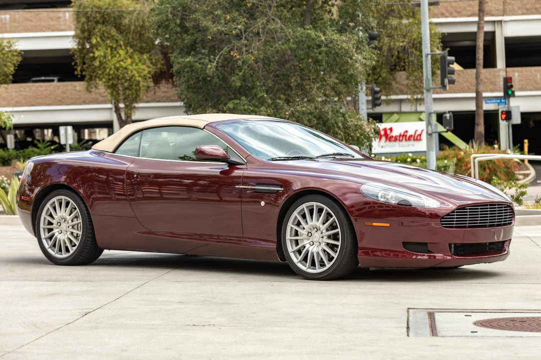 2006 Aston Martin DB9 - Image 17 of 31