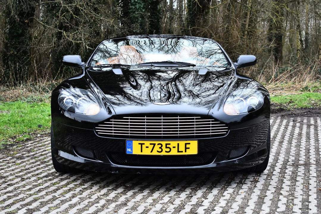 2008 Aston Martin DB9 - Image 2 of 31