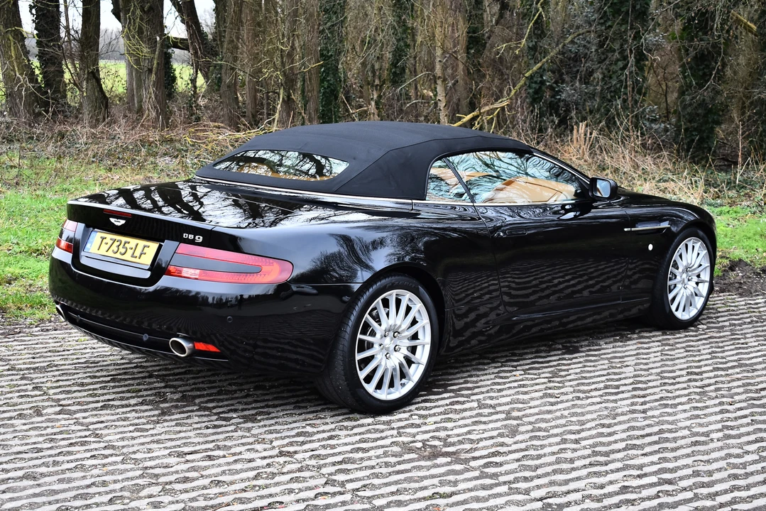 2008 Aston Martin DB9 - Image 16 of 31