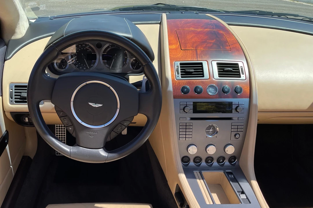 2006 Aston Martin DB9 - Image 25 of 31