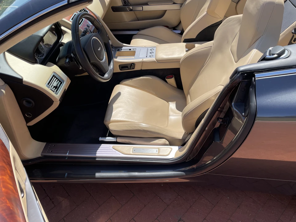 2006 Aston Martin DB9 - Image 29 of 31
