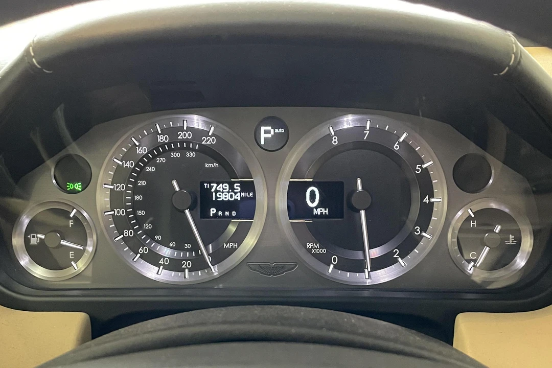 2006 Aston Martin DB9 - Image 28 of 31