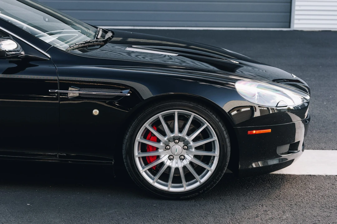 2006 Aston Martin DB9 - Image 16 of 31