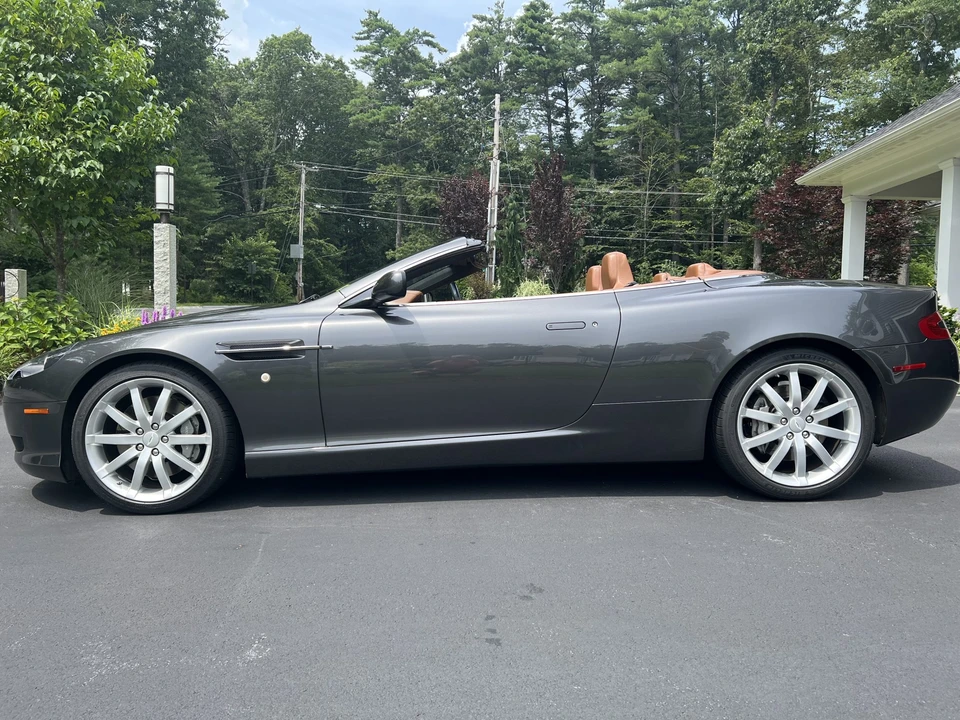 2006 Aston Martin DB9 - Image 13 of 31