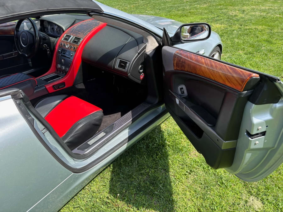 2006 Aston Martin DB9 - Image 13 of 17