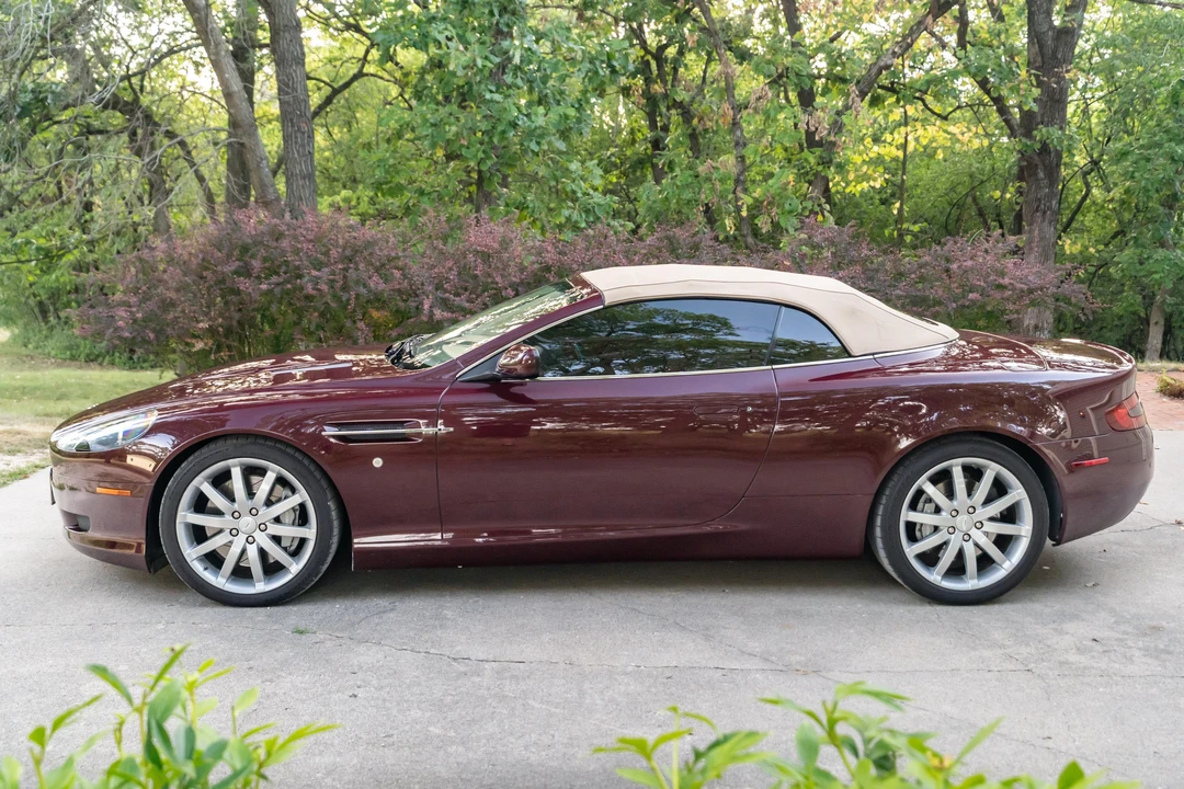 2006 Aston Martin DB9 - Image 13 of 31