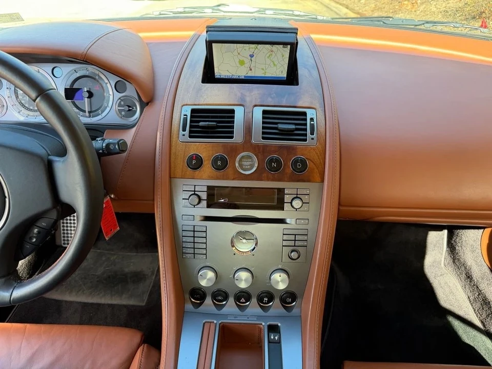 2006 Aston Martin DB9 - Image 14 of 21