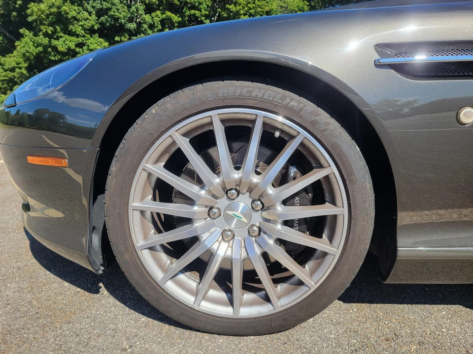 2006 Aston Martin DB9 - Image 22 of 31