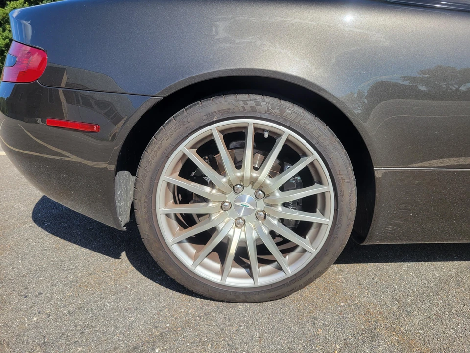 2006 Aston Martin DB9 - Image 24 of 31
