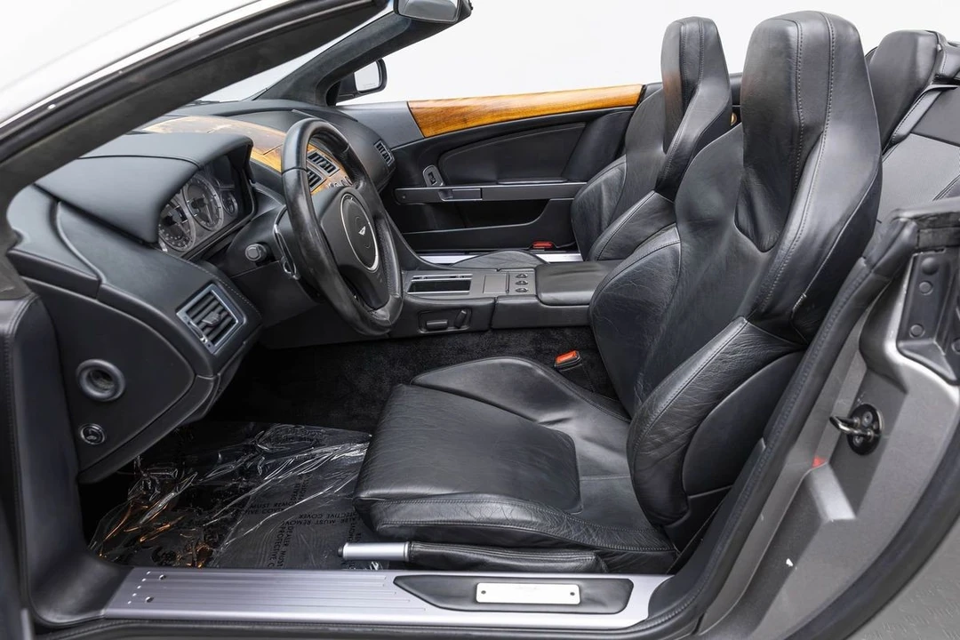 2006 Aston Martin DB9 - Image 18 of 31