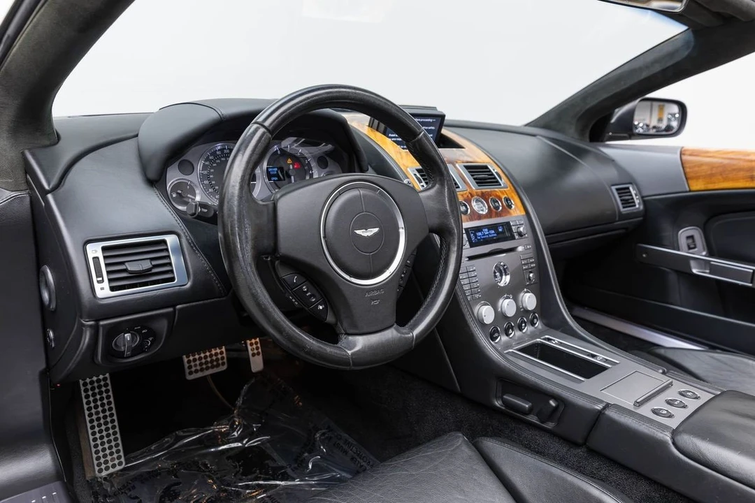 2006 Aston Martin DB9 - Image 21 of 31