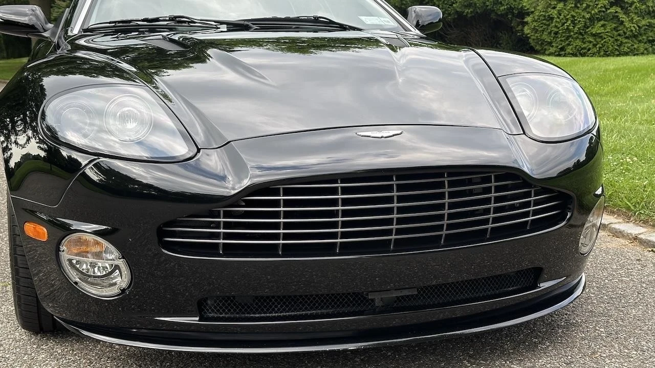 2006 Aston Martin Vanquish 1st Gen - Image 20 of 21