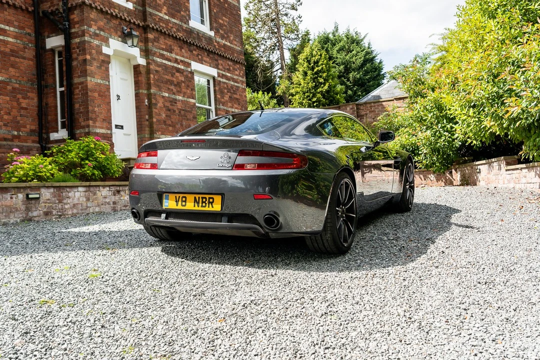 2006 Aston Martin V8 Vantage (2006-2017) - Image 8 of 30
