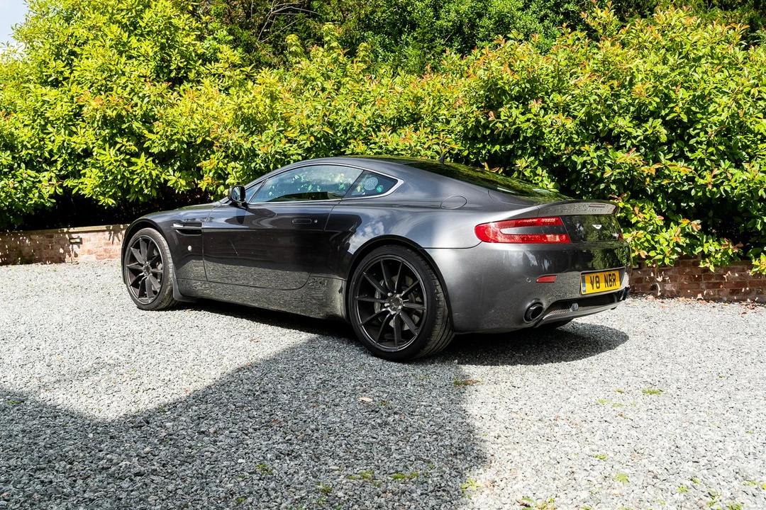 2006 Aston Martin V8 Vantage (2006-2017) - Image 11 of 30