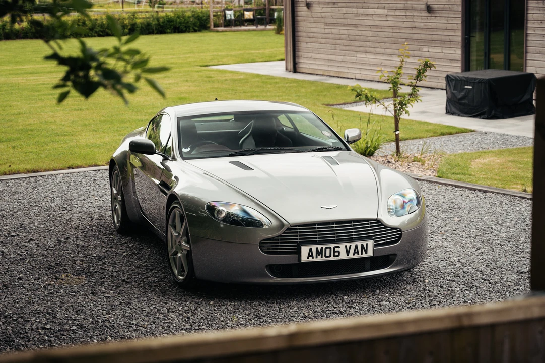 2006 Aston Martin V8 Vantage (2006-2017) - Image 9 of 31