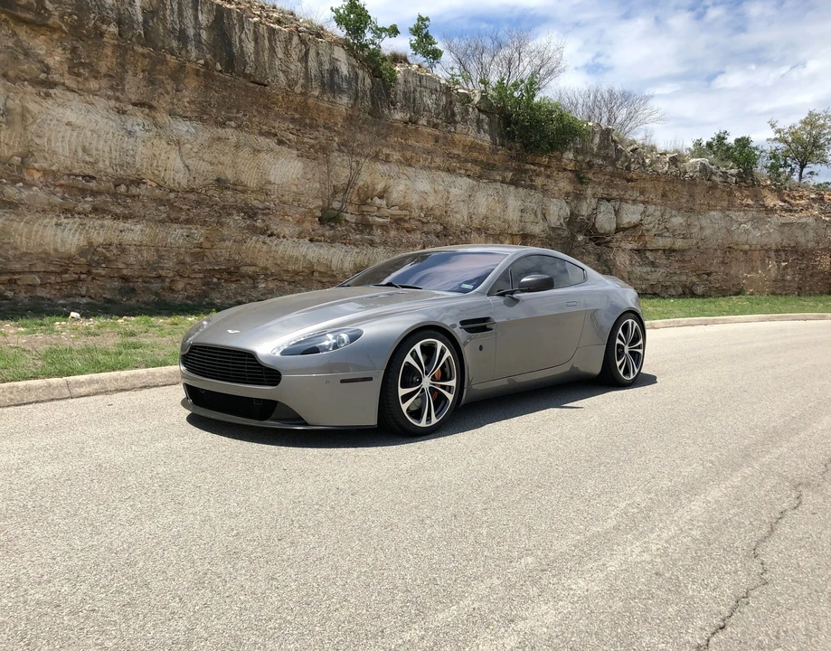 2006 Aston Martin V8 Vantage (2006-2017) - Image 2 of 22