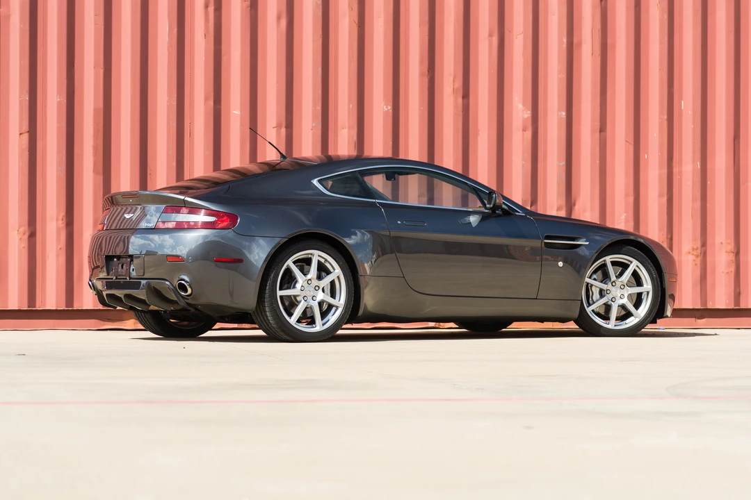 2006 Aston Martin V8 Vantage (2006-2017) - Image 6 of 31