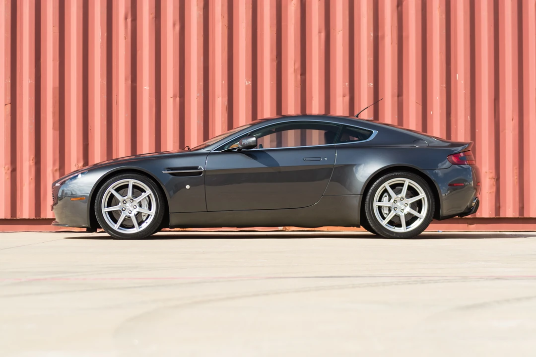 2006 Aston Martin V8 Vantage (2006-2017) - Image 3 of 31