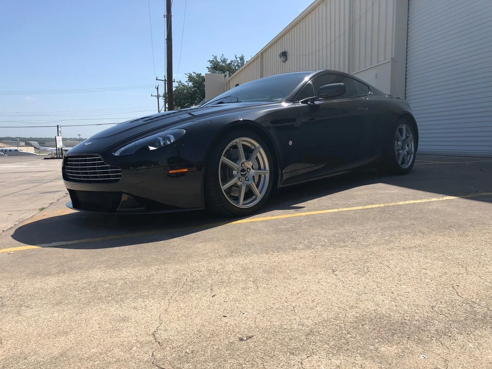2006 Aston Martin V8 Vantage (2006-2017) - Image 3 of 31