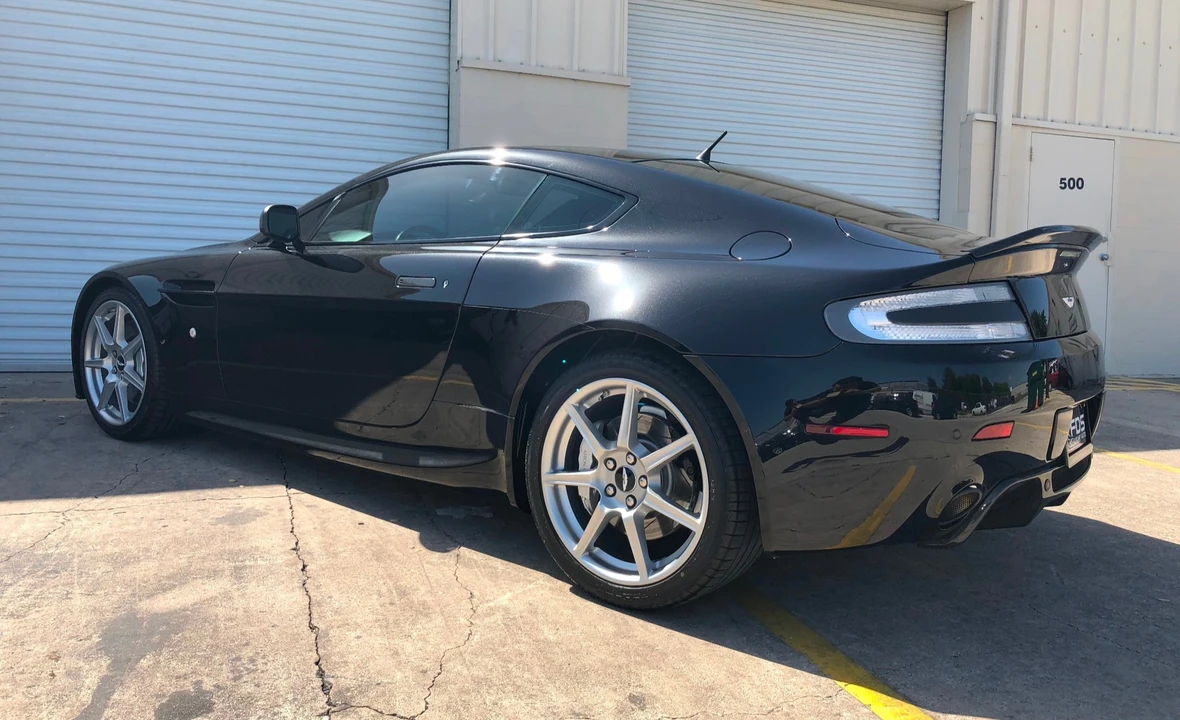 2006 Aston Martin V8 Vantage (2006-2017) - Image 4 of 31