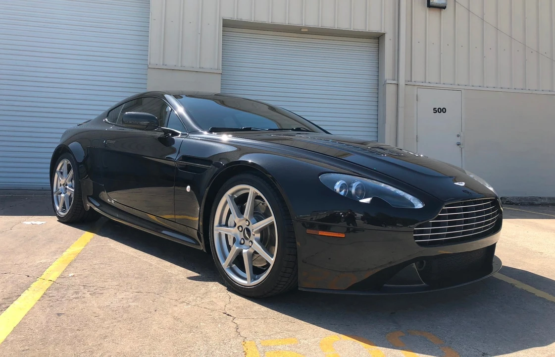 2006 Aston Martin V8 Vantage (2006-2017) - Image 1 of 31