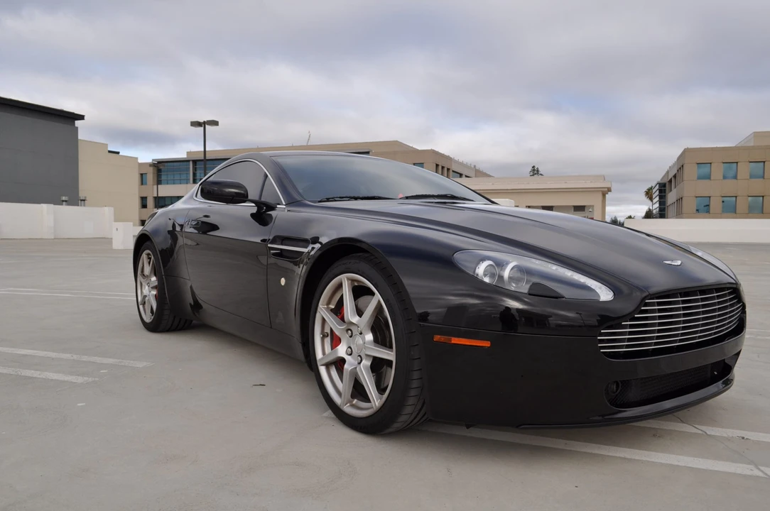2006 Aston Martin V8 Vantage (2006-2017) - Image 2 of 31
