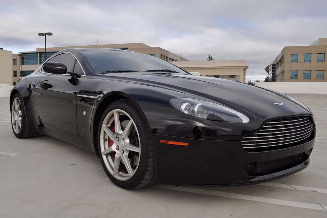 2006 Aston Martin V8 Vantage (2006-2017) - Image 1 of 31