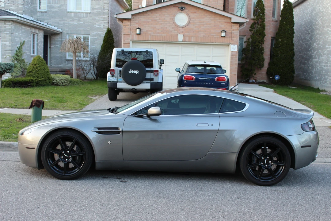 2006 Aston Martin V8 Vantage (2006-2017) - Image 4 of 31