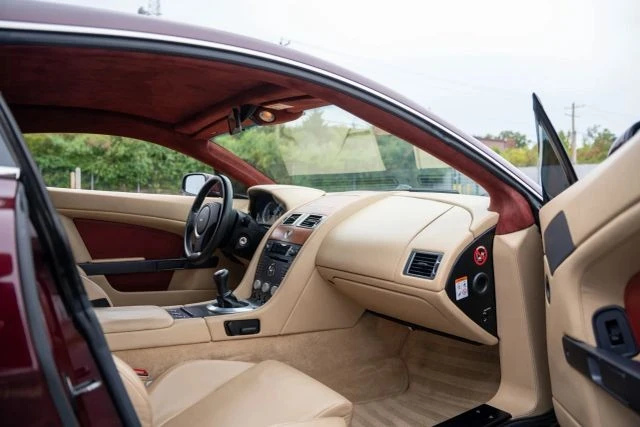 2006 Aston Martin V8 Vantage (2006-2017) - Image 13 of 16