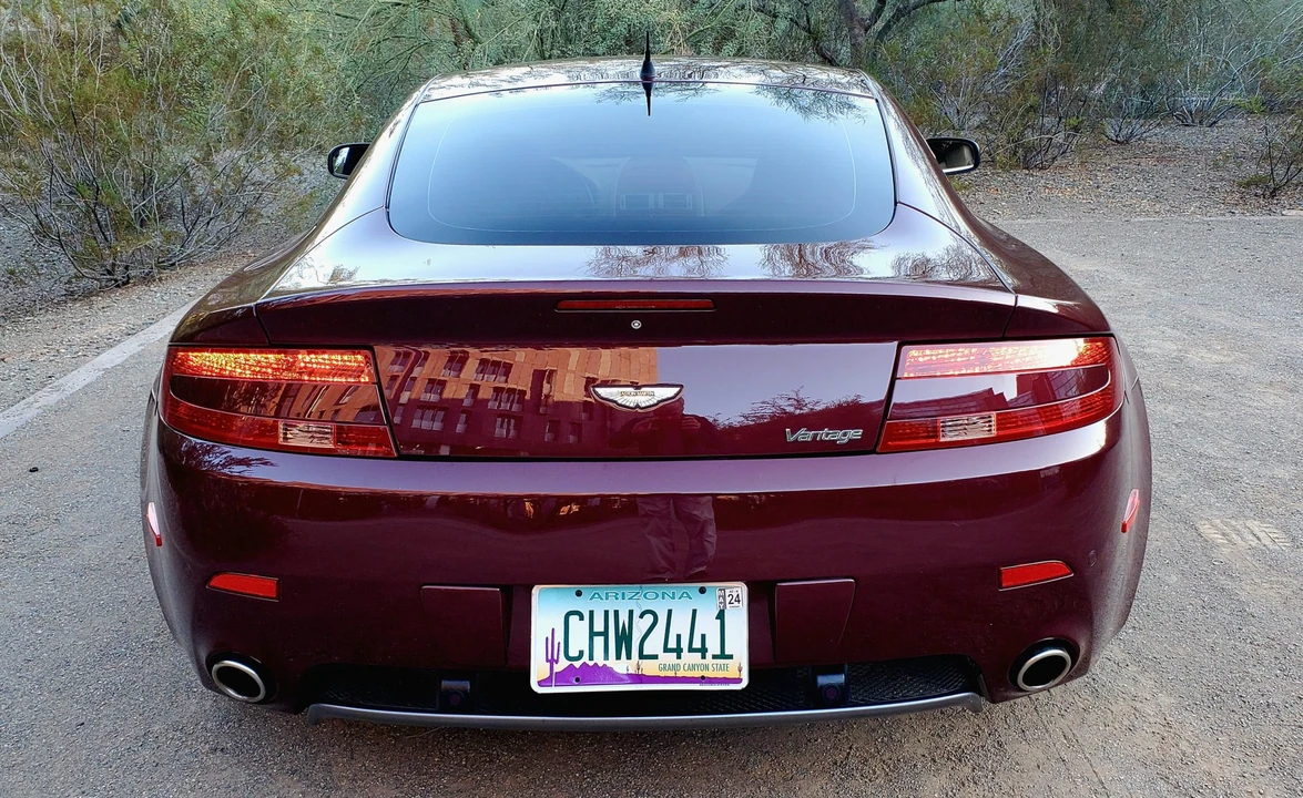 2006 Aston Martin V8 Vantage (2006-2017) - Image 14 of 31