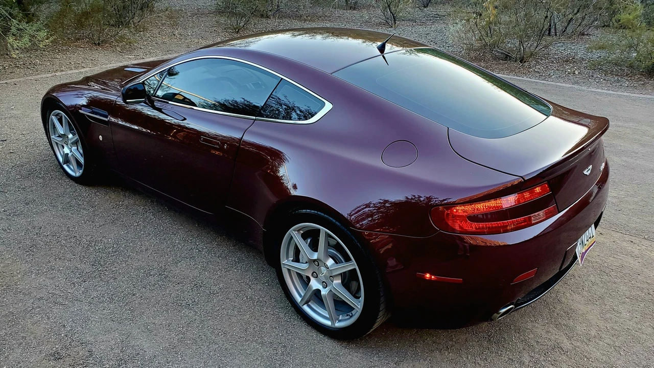 2006 Aston Martin V8 Vantage (2006-2017) - Image 13 of 31