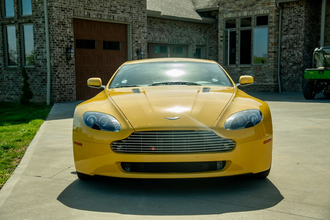 2006 Aston Martin V8 Vantage (2006-2017) - Image 2 of 31