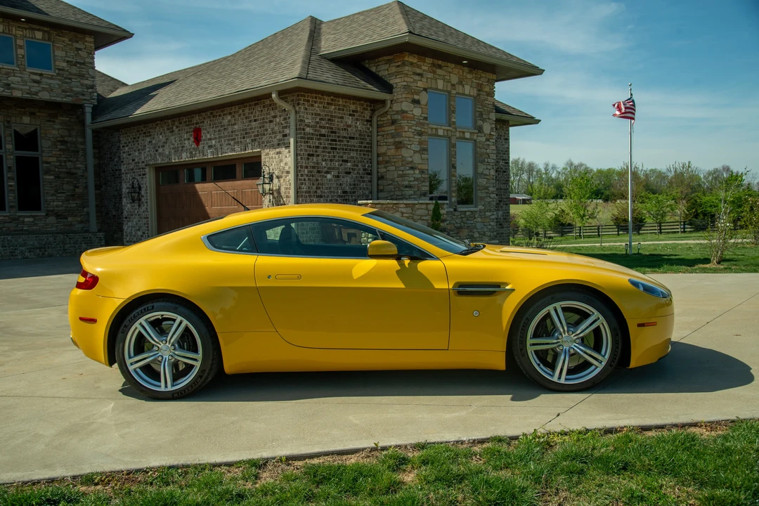 2006 Aston Martin V8 Vantage (2006-2017) - Image 4 of 31