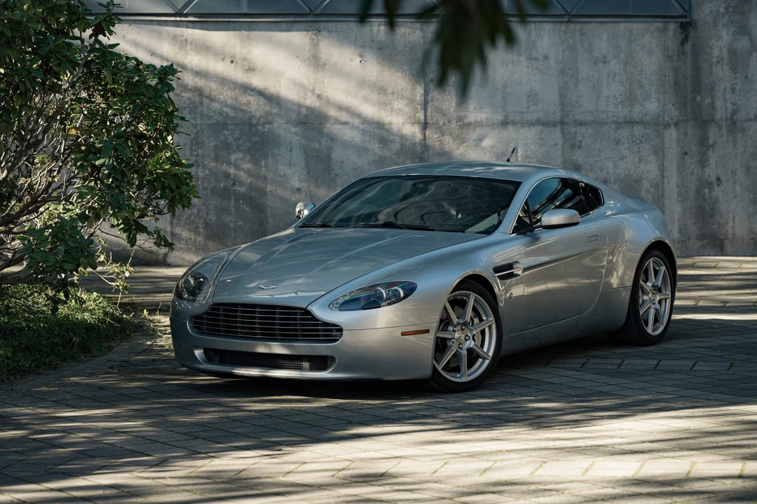 2006 Aston Martin V8 Vantage (2006-2017) - Image 6 of 31