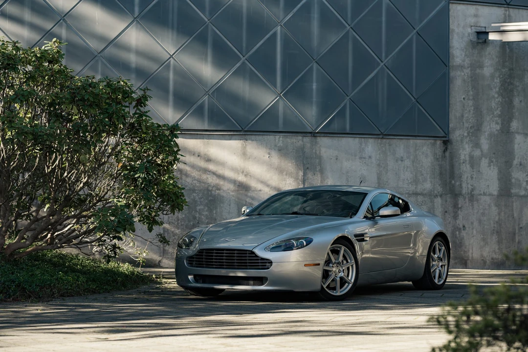 2006 Aston Martin V8 Vantage (2006-2017) - Image 3 of 31